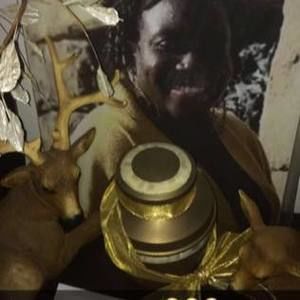 Meet your Posher, Jaron